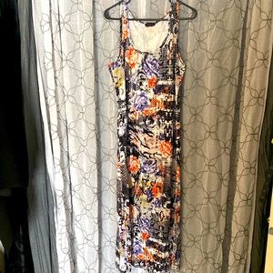 Cute and stretchy urban maxi dress